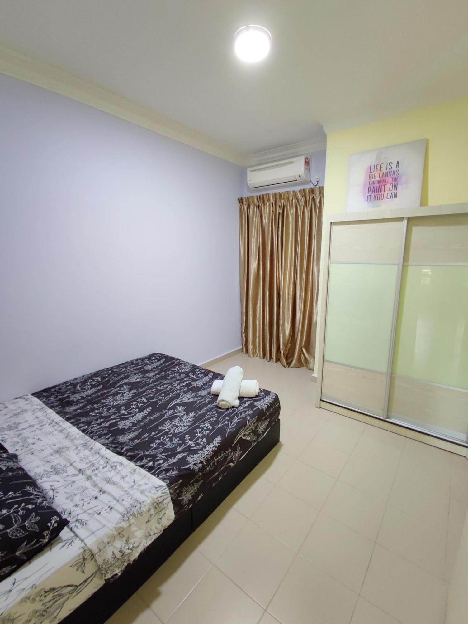 Jojo Homestay Tiara Residence Desaru Bagian luar foto