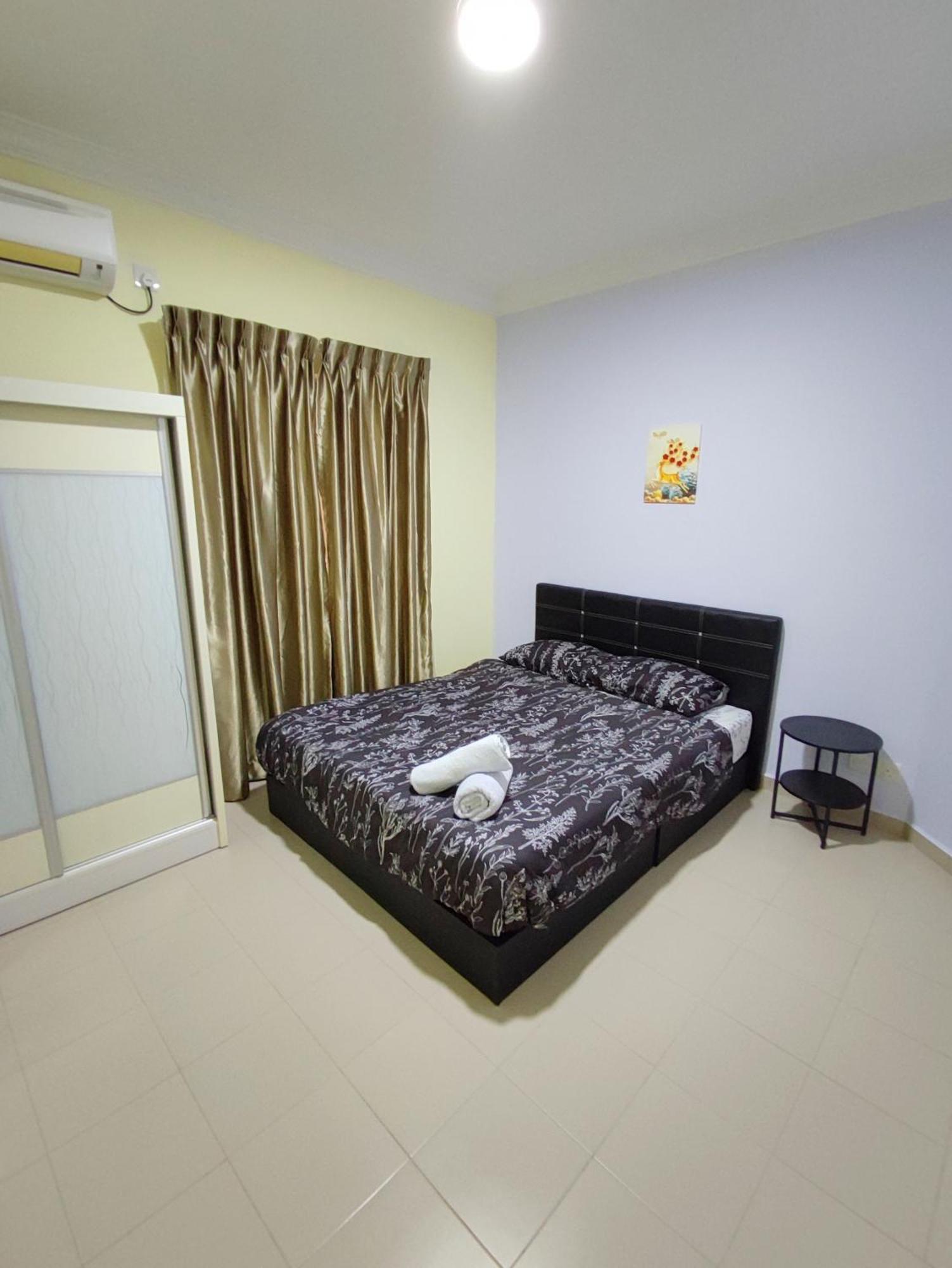Jojo Homestay Tiara Residence Desaru Bagian luar foto